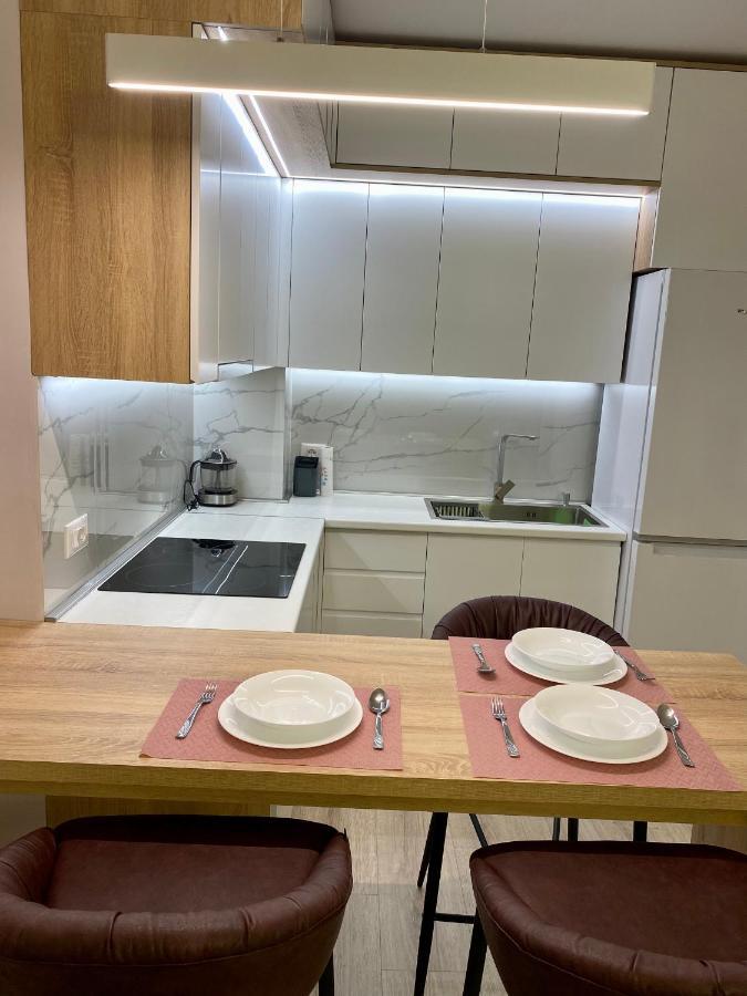 Lovely Apartment ティラナ エクステリア 写真